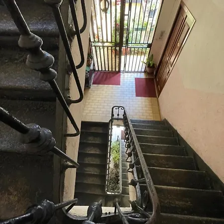 Apartment Garden House Cit Turin
